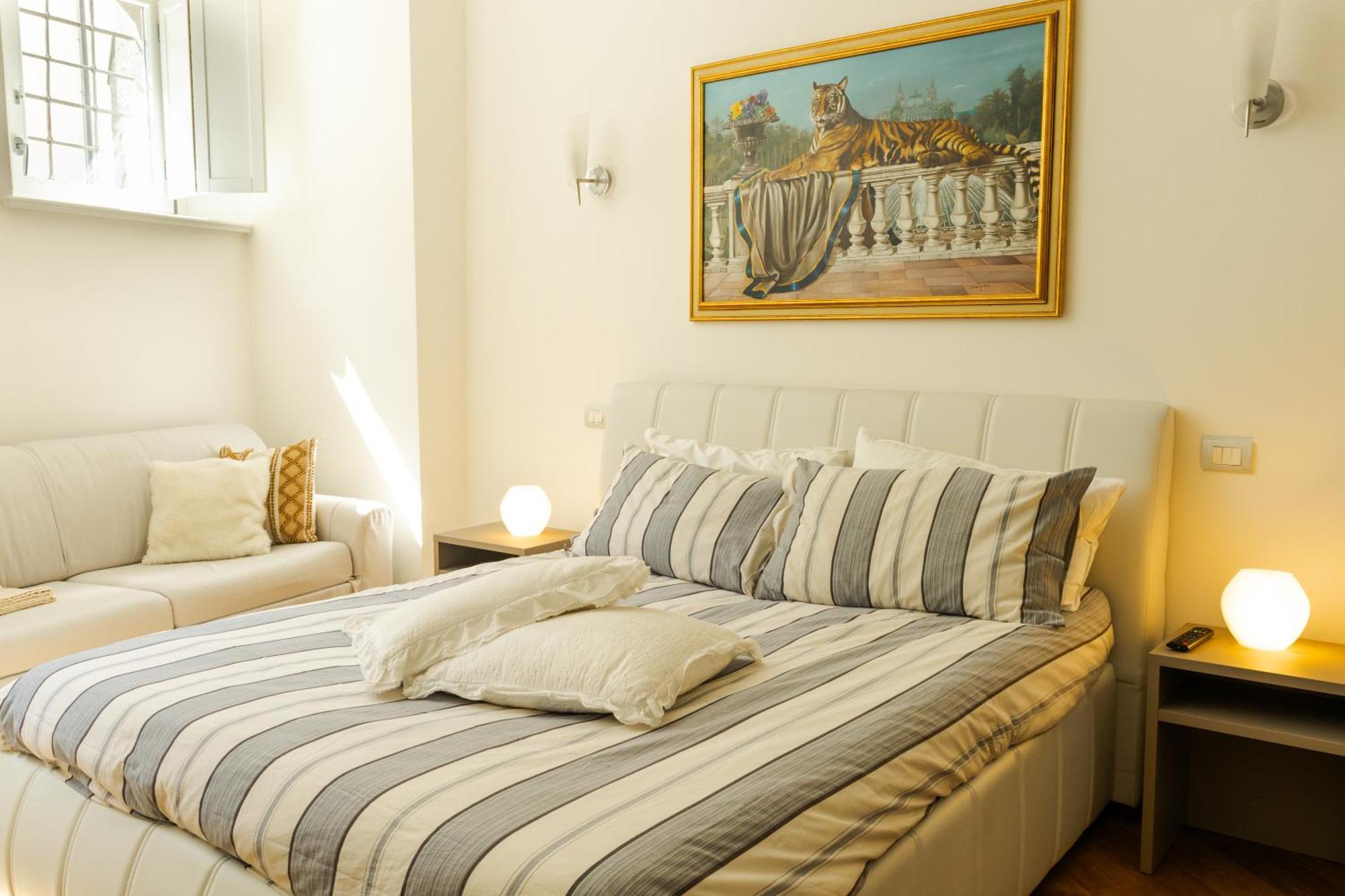 In Pieno Centro Storico Con Parcheggio Gratuito Incluso. Apartment Udine Exterior photo